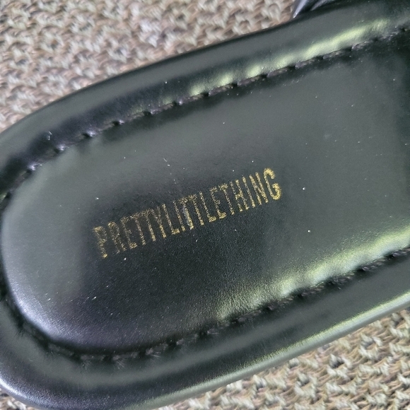 PrettyLittleThing Black PU Double Strap Plaited Mule Sandals - Picture 6 of 10